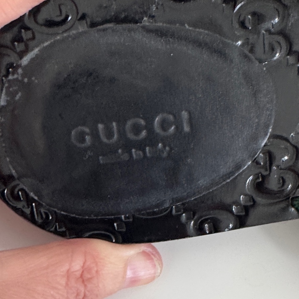Gucci Black Flip Flops with Red and Green Straps - Picture 9 of 11